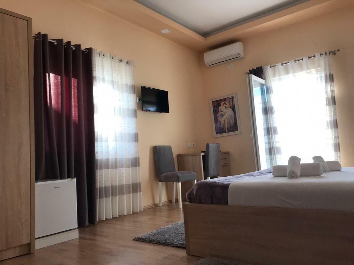 Hotel Floga Shkodër Exterior foto